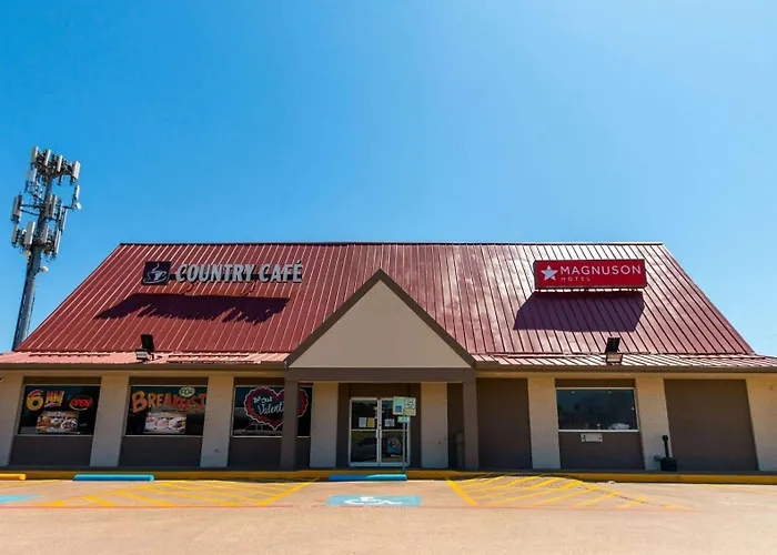 Vacation rental: Magnuson Extended Stay And Suites Airport Hotel
