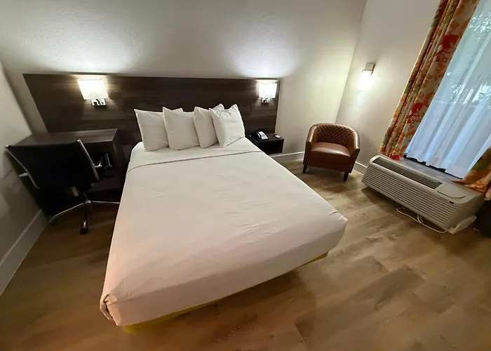 Resorts Guide Surestay By Best Western Irving Grapevine Dfw North