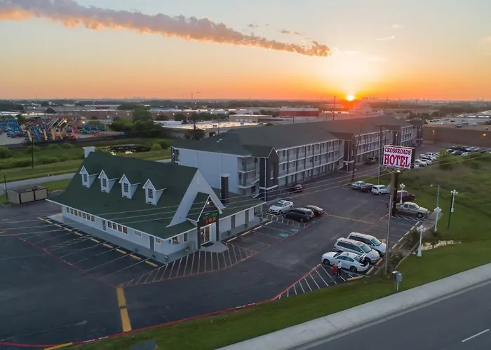 Crossroads And Suites